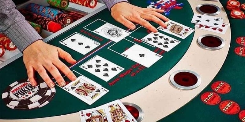 Hướng dẫn chơi poker qua từng vòng đấu